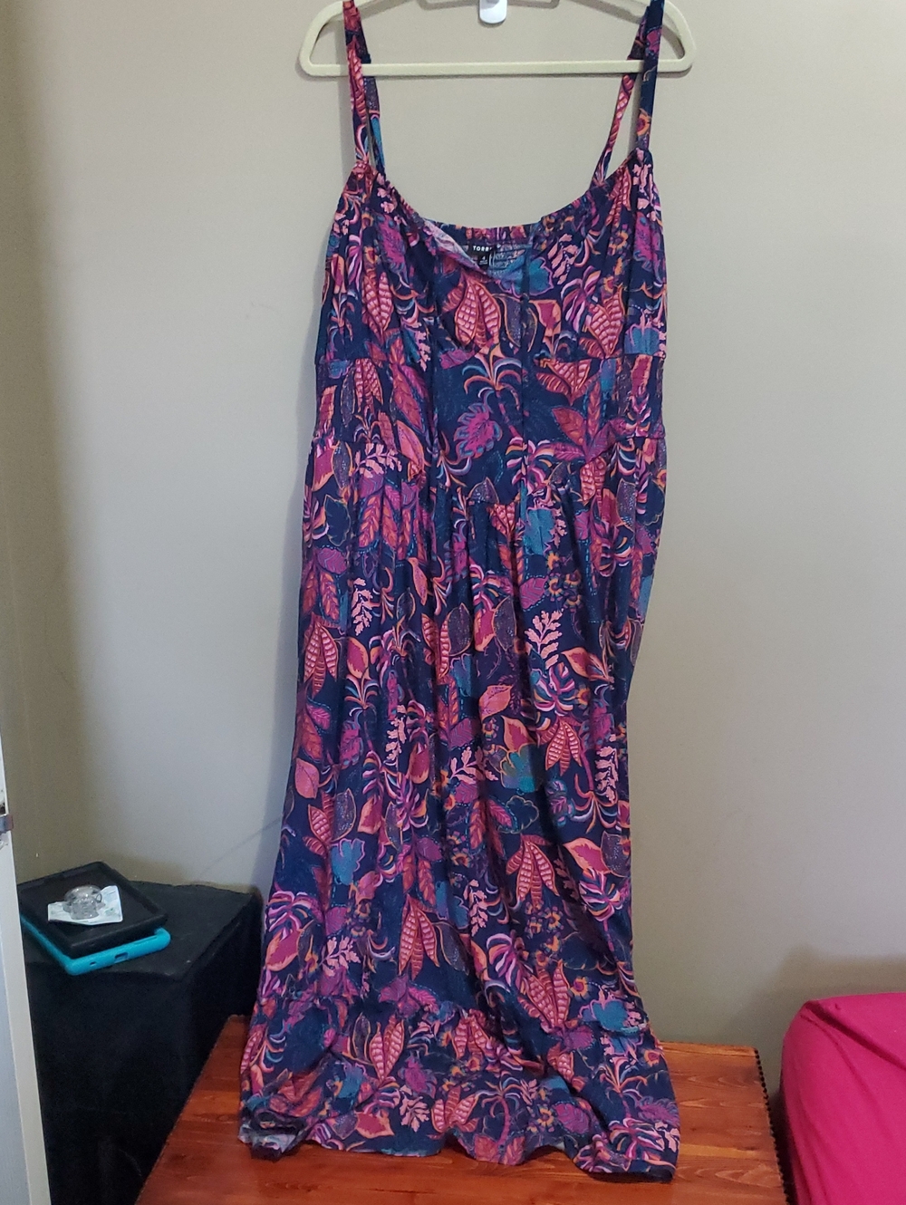 Torrid Navy Floral Maxi Sundress with Pink & Teal Leaves Size 4x